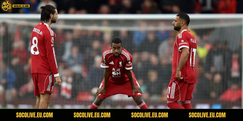 Nhiều cổ động viên của Liverpool đã không nén được nỗi thất vọng